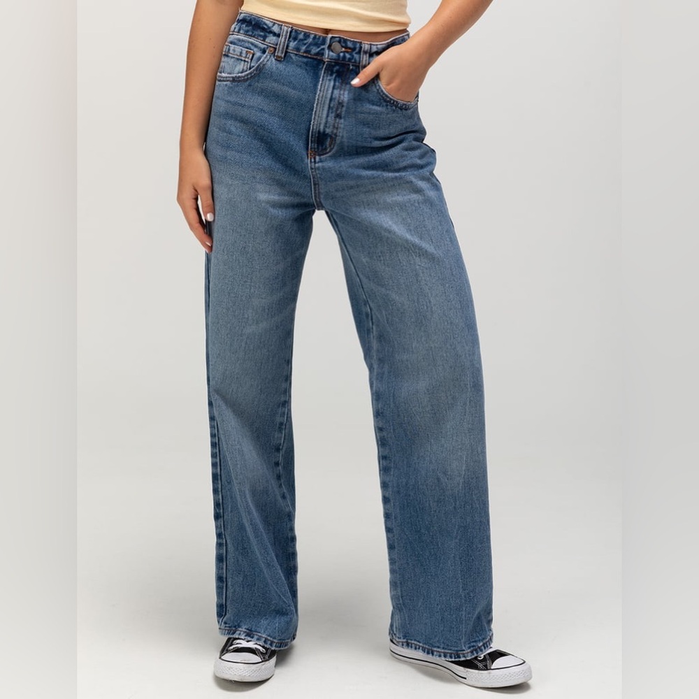 BILLABONG Aaliyah Womens Baggy Denim Jeans - Picture 2 of 4